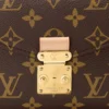 louis-vuitton-pochette-metis-east-west-M46279_PM1_Detail-view.png.webp